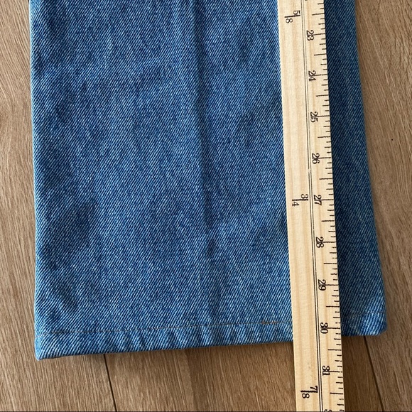 L.L. Bean Mens Light Wash Standard Fit Straight Leg Denim Jeans Size 33x30 - Picture 7 of 7